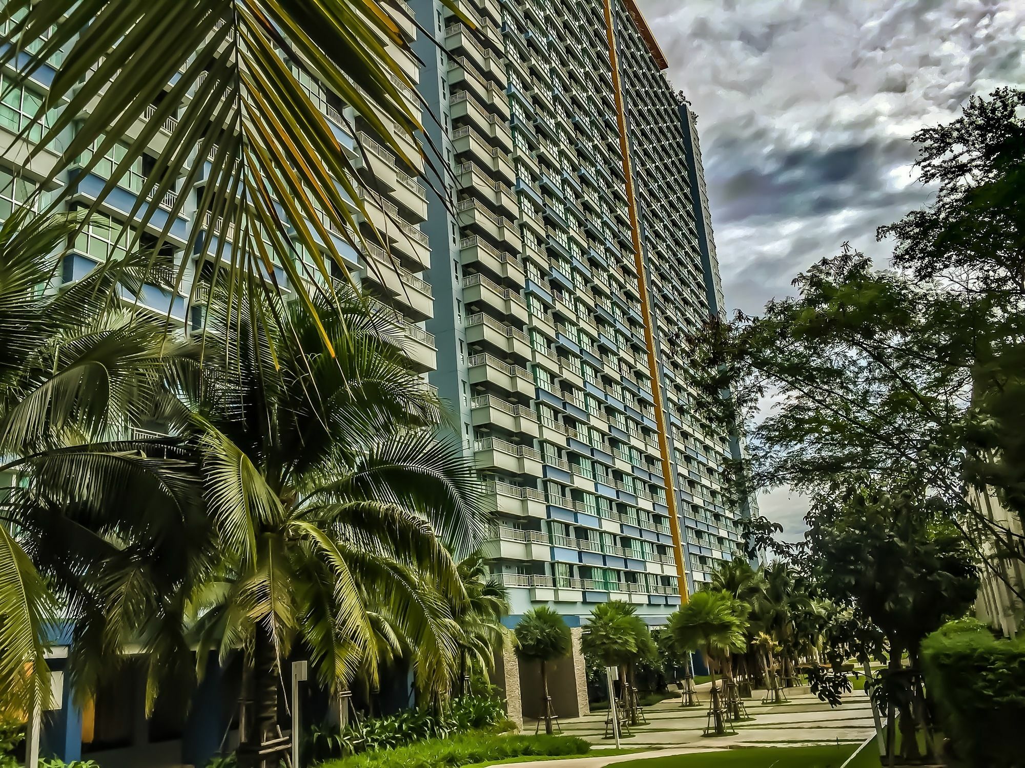 Lumpini Seaview Jomtien By Parikal Hotel Kültér fotó